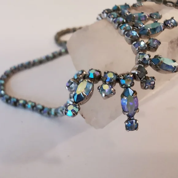 Vintage Sherman aurora borealis iridescent blue rhinestone necklace - Picture 2 of 7
